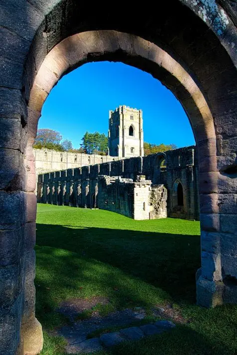 Yorkshire, Ripon, Fountains Abbey