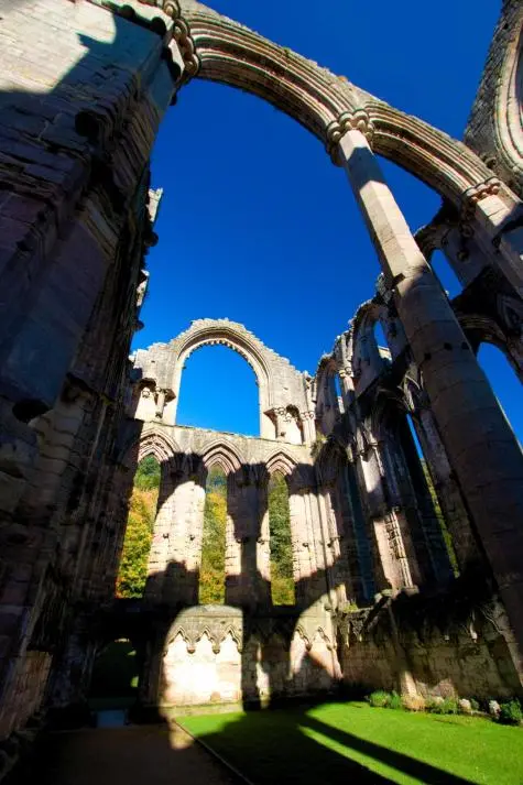 Yorkshire, Ripon, Fountains Abbey