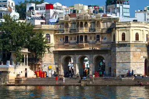 India, Udaipur, Lake Pichola