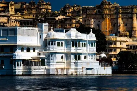 India, Udaipur, Lake Pichola