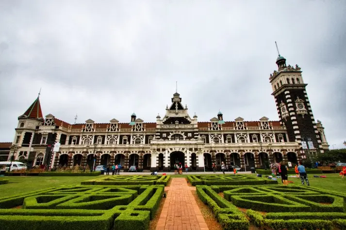 New Zealand, Dunedin, Railway station