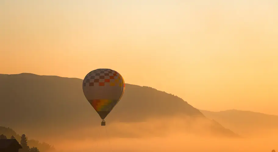 Japan, Kumamoto, Hot air Balloon, Mount Aso