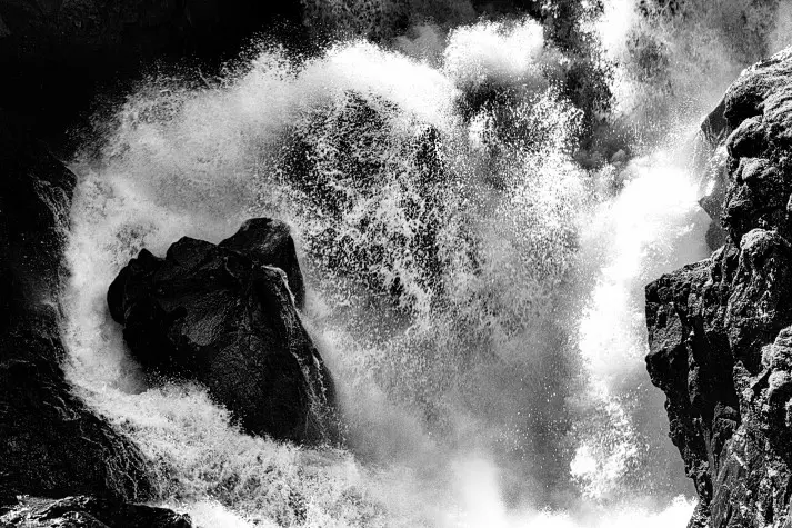 Iceland, Nykurhylsfoss waterfall