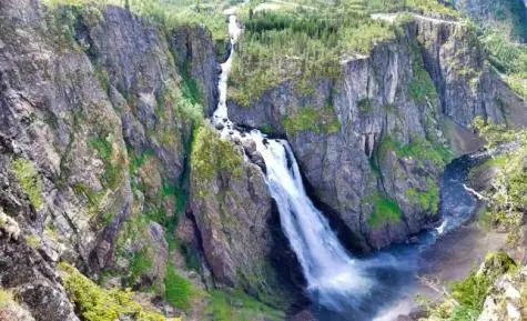 Norway, Eidfjord, Voringfossen waterfall