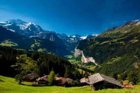 Switzerland, Lauerbrunnen, View down the valley