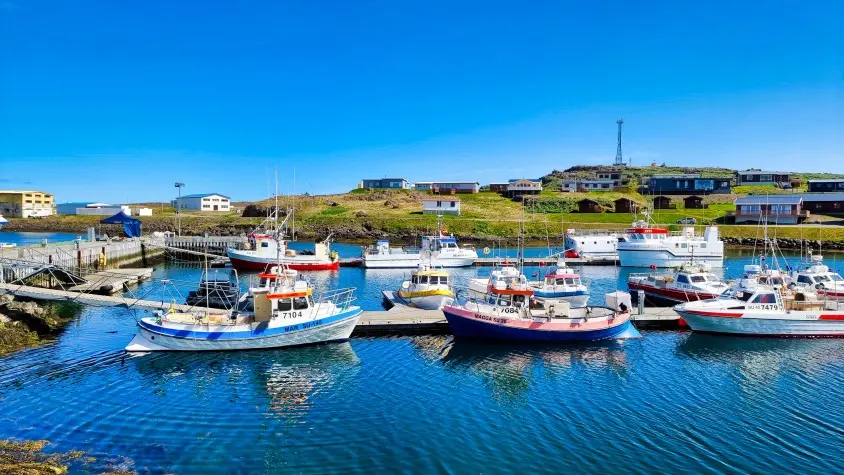 Iceland, Djupivogur, Harbour